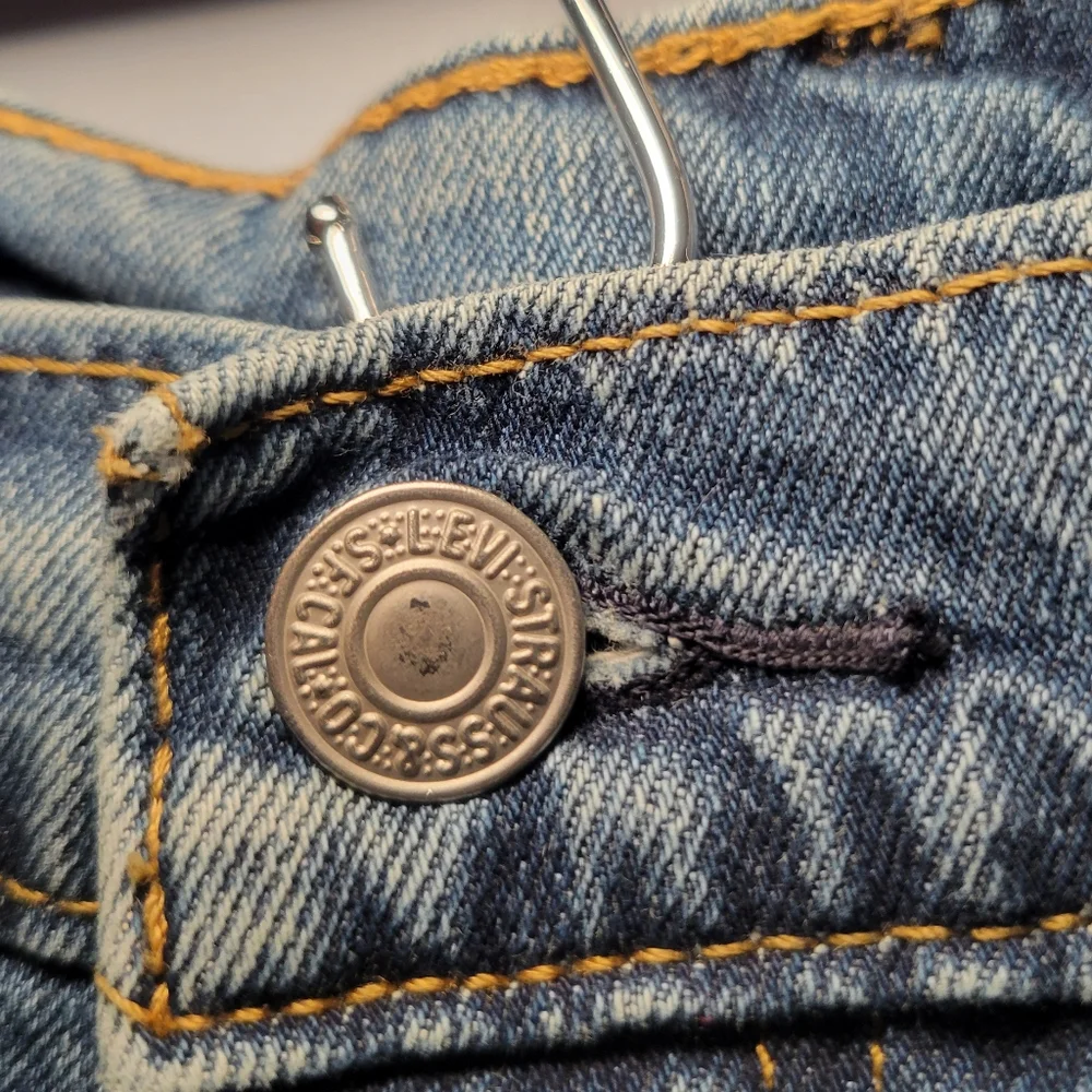 Levi's Mens 505‎ Blue Jeans Size 40X32 Classic Straight Leg Style